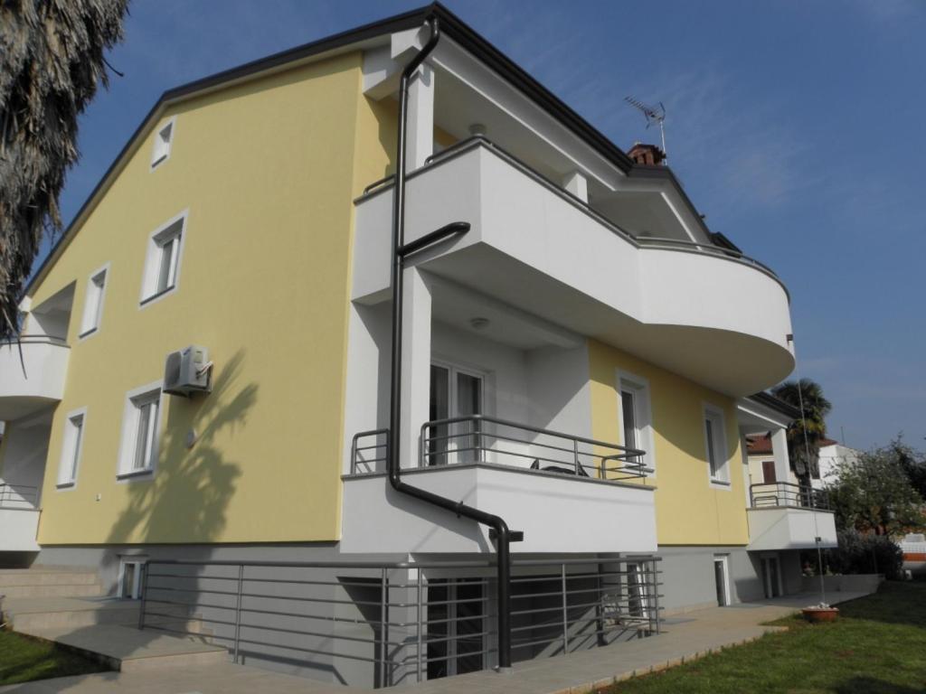 Apartments Paolo In Zambratija At The Sandy Beach エクステリア 写真