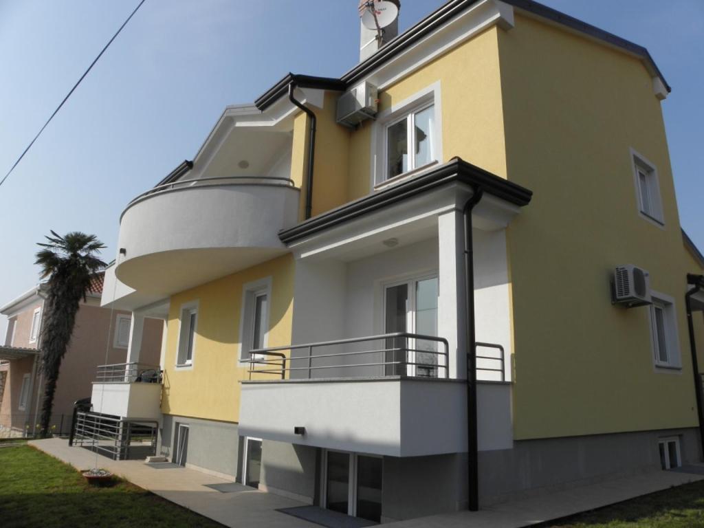 Apartments Paolo In Zambratija At The Sandy Beach エクステリア 写真